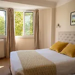The Originals City, Mondial, Hotel