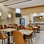 Hotel The Originals City, Mondial, 3*