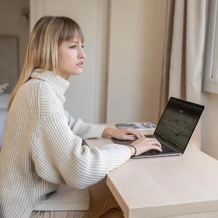 The Originals City, Mondial, Hotel 3*