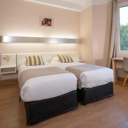 The Originals City, Mondial, Otel 3*