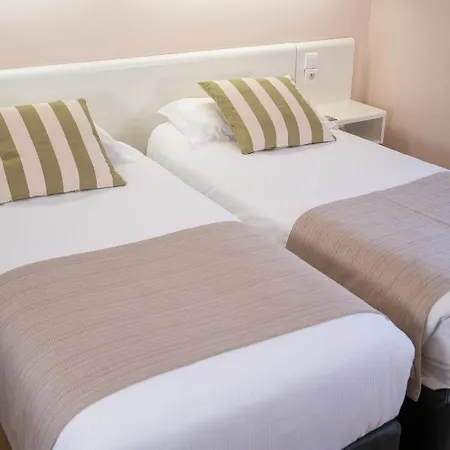 Otel The Originals City, Mondial, 3*